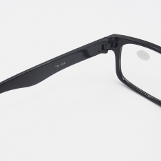Skaitymo akiniai su dėklu