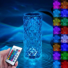 Kristalinė LED lempa "Diamond"