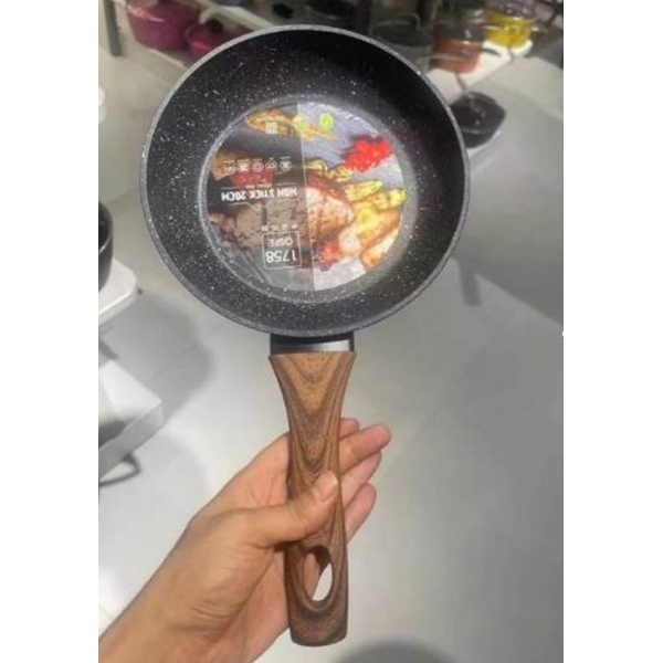 Keptuvė "NON STICK" OFSE 24CM.