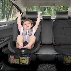 Uždangalas po automobiline kėdute