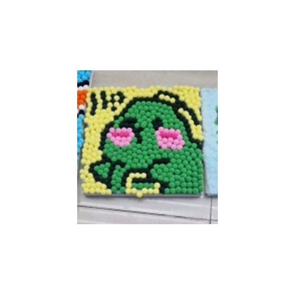 20X20 cm vilnos kamuoliukų paveikslas