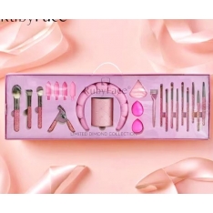 Makiažo rinkinys "WOW"