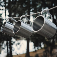 Turistinis puodelis su karabinu 300ml.