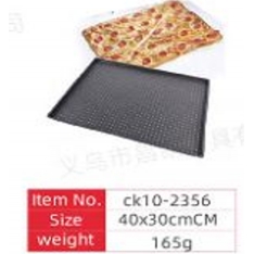 Stačiakampė perforuota kepimo forma picai