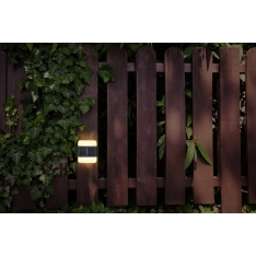 2 vnt. saulės energija įkraunami sieniniai šviestuvai