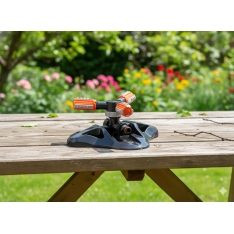 Sodo purkštuvas, besisukantis, trijų svirčių