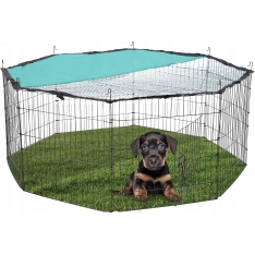 Gyvūnų aptvaras su apsauginiu tinkleliu nuo saulės