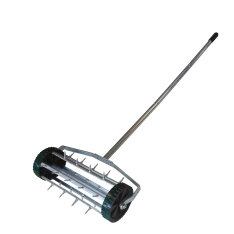 Rankinis vejos aeratorius su ratukais, 148 cm