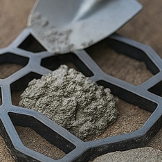 Sodo takelių ir trinkelių formavimo forma