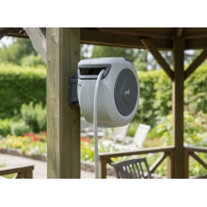 Automatinė sodo žarnos ritė su žarna 20 m