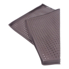 Stačiakampė perforuota kepimo forma picai