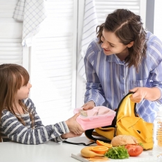 Stačiakampių silikoninių maisto indelių rinkinys