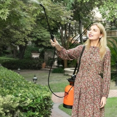 Rankinis slėginis sodo purkštuvas 5 l