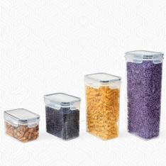 Plastikinių indelių rinkinys