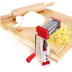 Rankinė makaronų pjaustyklė su tvirtinimu prie stalo