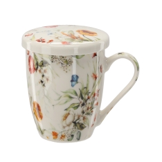 Porcelianinis puodelis su sieteliu ir dangteliu 340 ml – gėlių raštų mix