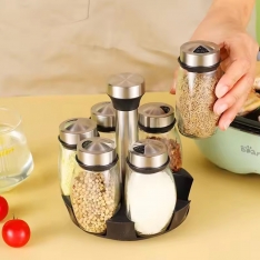 Prieskonių indelių rinkinys