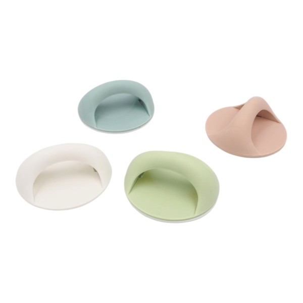 Plastikinė baldų rankenėlė ( 8.5 cm)