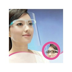 Apsauginis veido skydelis - kaukė iš PVC plastiko.