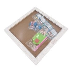 Deimantinės mozaikos rinkinys – mergaitė su šuniuku (DIY paveikslas)